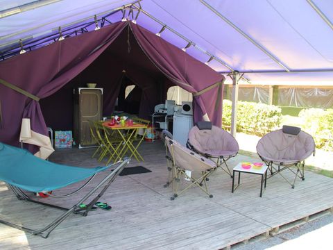 TENTE 5 personnes - ALOHA CONFORT sans sanitaires