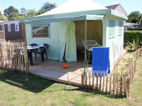TENTE 4 personnes - EOLE ECO sans sanitaires