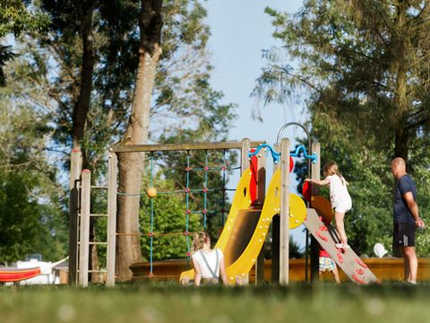 Camping Domaine du Château de l'Epervière  - Camping Saône-et-Loire - Image N°9