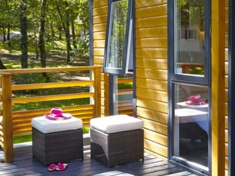 MOBILHOME 6 personnes - Mobil-home | Ultimate | 3 Ch. | 6 Pers. | Terrasse surélevée | Clim. | TV