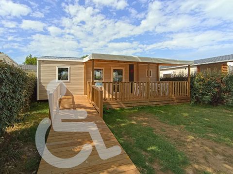 Mobilhome 5 personnes - Hélios - PMR - 2 chambres - 32m² avec terrasse semi-couverte