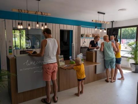 Camping du Lac de Saint-Cyr - Camping Vienne - Image N°10
