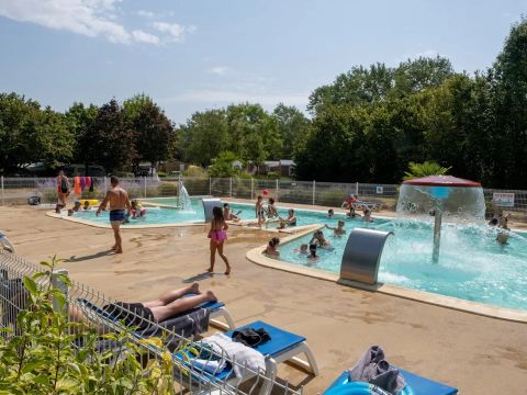 Camping du Lac de Saint-Cyr - Camping Vienne - Image N°2