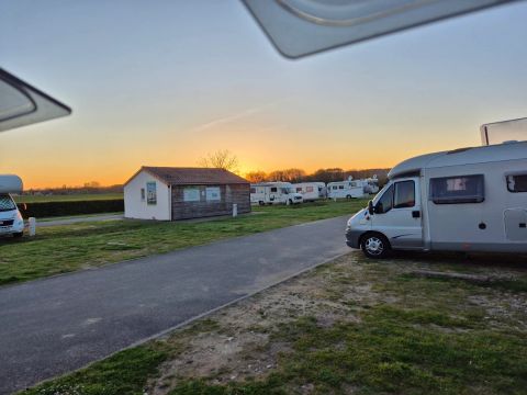 Camping du Lac de Saint-Cyr - Camping Vienne - Image N°22