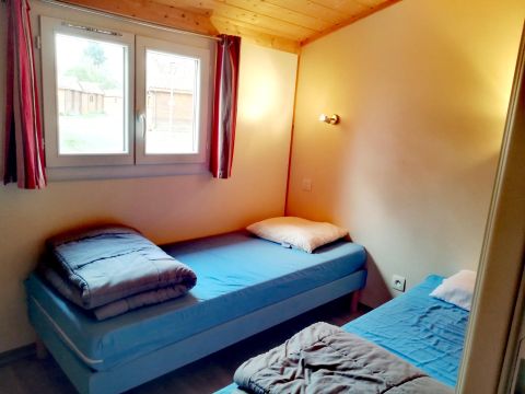 MOBILHOME 6 personnes - Spacieux avec 3 chambres et 2 salles d'eau