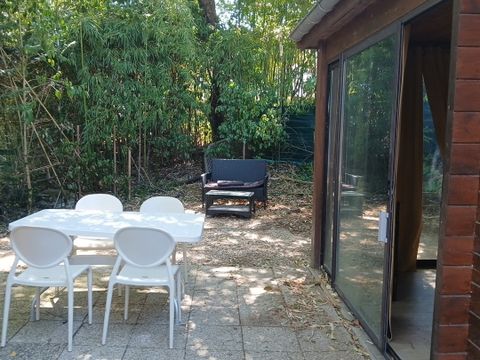 MOBILHOME 4 personnes - Chalet avec véranda pour 4 personnes