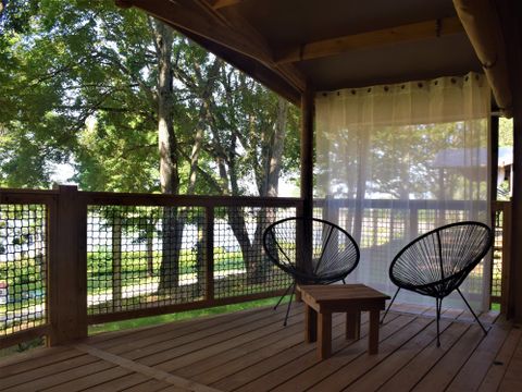 HÉBERGEMENT INSOLITE 4 personnes - ECOLODGE sans sanitaires