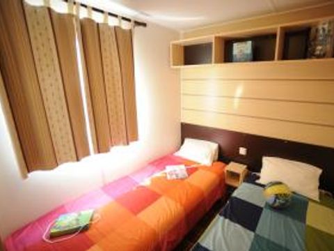 MOBILHOME 5 personnes - 3 pièces 5 personnes - PMR