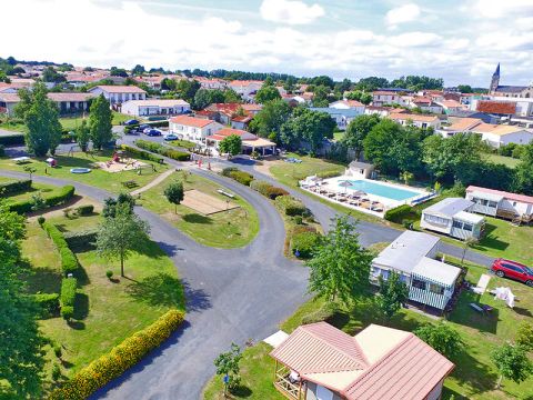Flower Camping Le Val De Vie - Camping Vendée