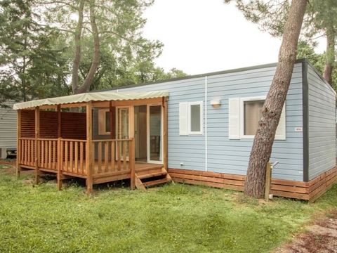 Mobilhome 8 personnes - Loisir+ - 3 chambres - 30m²