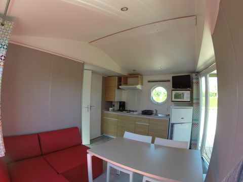 MOBILHOME 6 personnes - 2 chambres + terrasse au sol