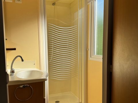 MOBILHOME 6 personnes - Mobil-home - 2 chambres 2 salles de bain 4/6 pers