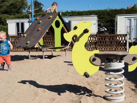 Camping Le Petit Bois - Camping Vendée - Image N°2