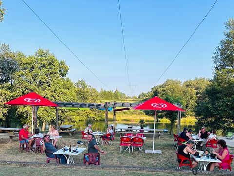 Camping Les Petites Minaudieres - Camping Vienne - Image N°9