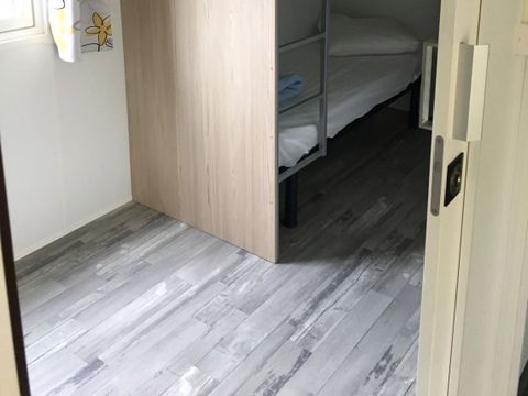 MOBILHOME 4 personnes - M.HOME PRIVILEGE PMR 2CH 33M2