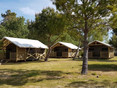 TENTE TOILE ET BOIS 4 personnes - Lodge Cambodgia 2 chambres 1/4 pers