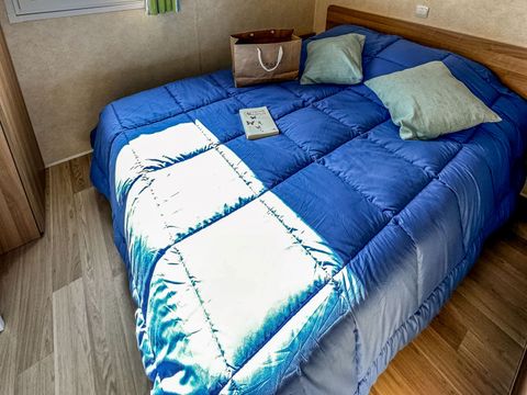MOBILHOME 6 personnes - Elegance 3 chambres avec terrasse