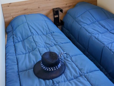 MOBILHOME 4 personnes - Mobil-home BAHIA 2 chambres avec terrasse 1/4 pers