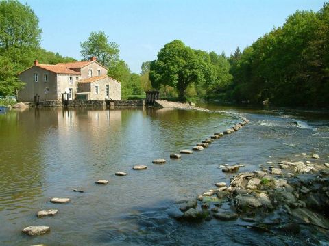 Camping la Vallee de Poupet - Camping Vendée
