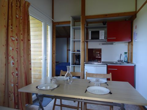 Chalet 4 personnes - NEW 17m² - TV - 1 chambre - 2 adultes - 2 enfants - -12ans
