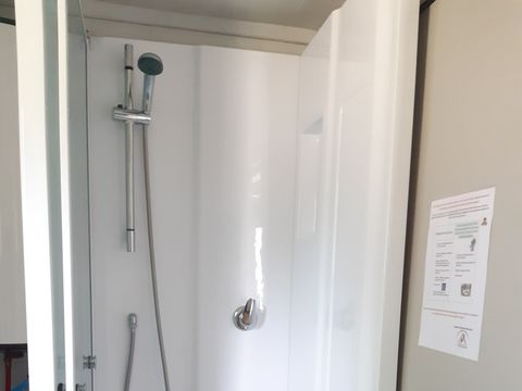 Chalet 4/6 personnes - LOCATION 28m² - TV - 2 chambres - CONFORT