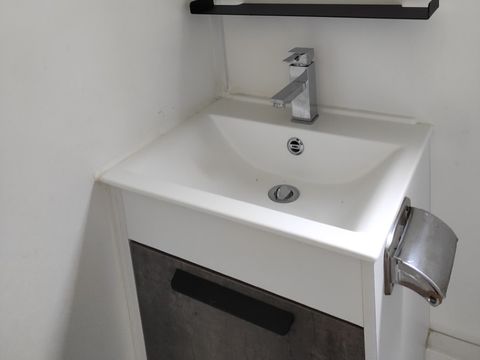 Chalet 4/6 personnes - LOCATION 28m² - TV - 2 chambres - CONFORT
