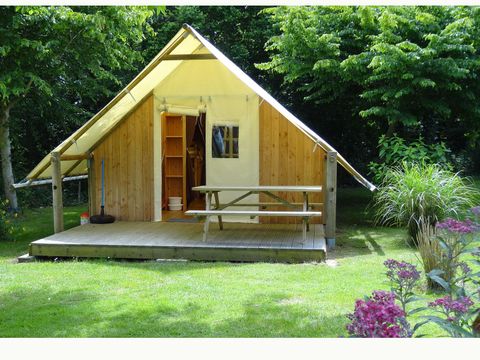 TENTE 7 personnes - LOCATION TENTE LODGE 24m² (3 chambres + mezzanine) 7 pers