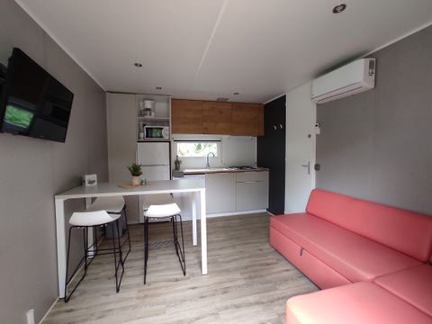 Mobilhome 4/6 personnes - 2 chambres - 2 salles de bain - PREMIUM - TV - CLIMATISATION - LAVE - VAISSELLE