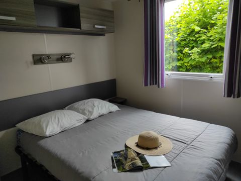 Mobilhome 4 personnes - LOCATION 28m² - 2 chambres - TV - CONFORT