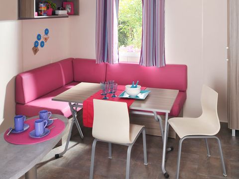Mobilhome 4 personnes - LOCATION 28m² - 2 chambres - TV - CONFORT