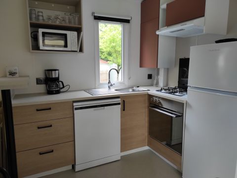 Mobilhome 6/8 personnes - LOCATION 40M² - 3 chambres - 2 salles de bain - PREMIUM TV CLIMATISATION LAVE VAISSELLE