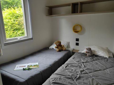 Mobilhome 6/8 personnes - LOCATION 40M² - 3 chambres - 2 salles de bain - PREMIUM TV CLIMATISATION LAVE VAISSELLE