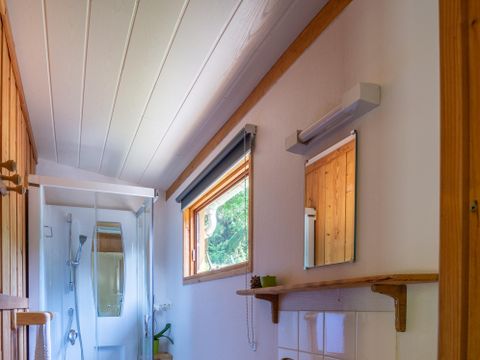 CHALET 4 personnes - NOISETIER - personnes supplémentaires possible en supplément, contacter le camping