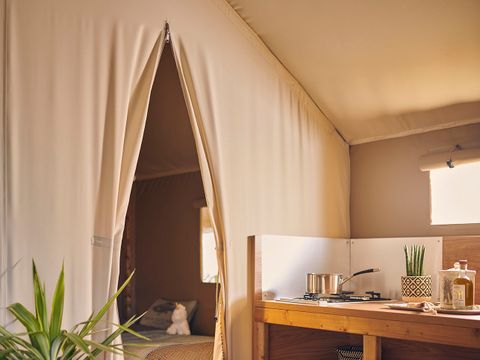 Tente en toile et en bois 4 personnes - WOOD LODGE - Personnes supplémentaires possible en supplément - Contacter le camping