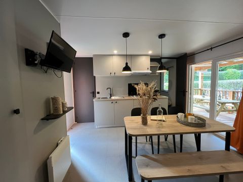Mobilhome 6 personnes - Chêne - 3 chambres - Personnes supplémentaires possible en supplément - Contacter le camping