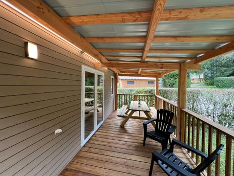 MOBILHOME 6 personnes - Mobil-home Chêne - 3 chambres - personnes supplémentaires possible en supplément, contacter le camping