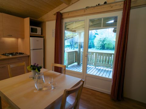 Chalet 4 personnes - Sapin - 2 chambres - Personnes supplémentaires possible en supplément - Contacter le camping