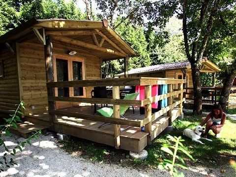 Chalet 4 personnes - Epicéa - 2 chambres - Personnes supplémentaires possible en supplément - Contacter le camping