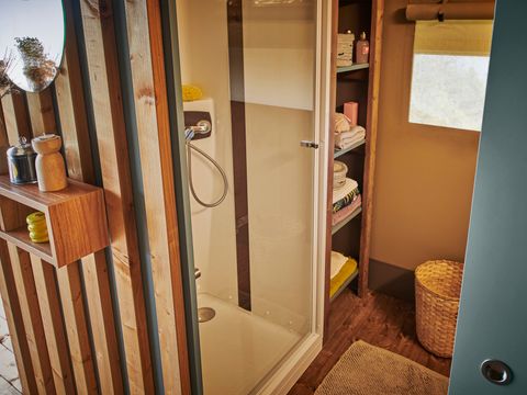 LODGE 5 personnes - Bungalow toilé 'Tente Lodge' 26m²