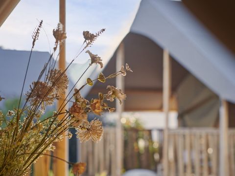 LODGE 5 personnes - Bungalow toilé 'Tente Lodge' 26m²