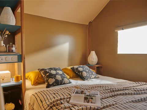 LODGE 5 personnes - Bungalow toilé 'Tente Lodge' 26m²