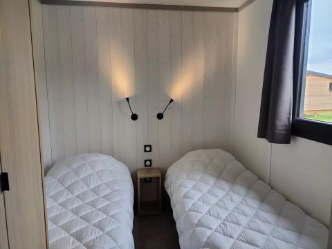 LODGE 6 personnes - Lodge Confort 4 Pièces 7 Personnes (6 adultes + 1 bébé)