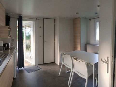 MOBILHOME 4 personnes - SMALL - 2 CHAMBRES - 2/4 PERSONNES