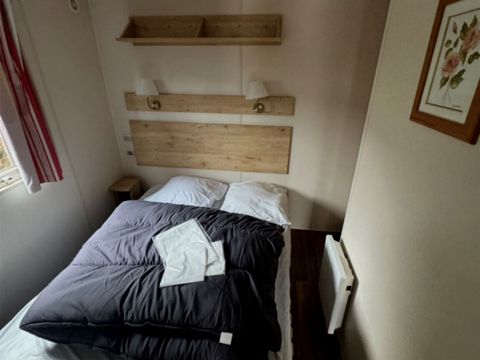 Hébergement 4 personnes - ROULOTTE - 2 CHAMBRES - 2/4 PERSONNES