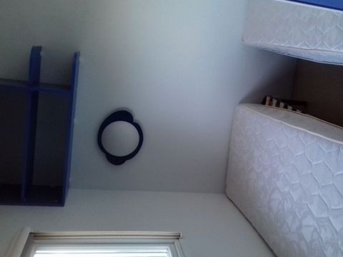 MOBILHOME 4 personnes - ÉCONOMIQUE - 2 CHAMBRES - 2/4 PERSONNES