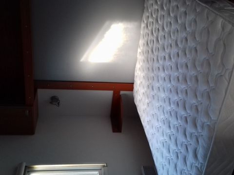 MOBILHOME 4 personnes - ÉCONOMIQUE - 2 CHAMBRES - 2/4 PERSONNES