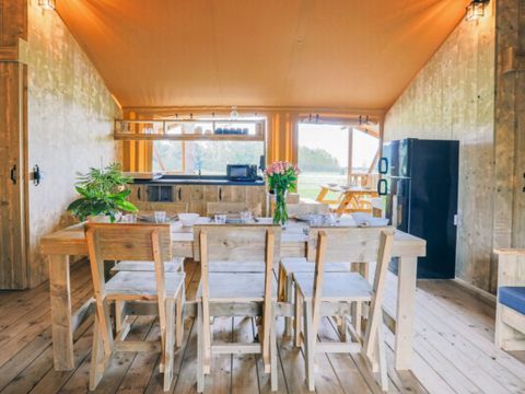 Tente en toile et en bois 8 personnes - SAFARI LODGE 7/8 personnes
