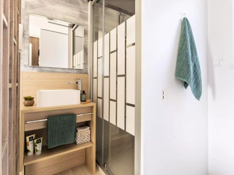 MOBILHOME 5 personnes - Mobil-home PREMIUM 3 Pièces 5 Personnes Climatisé + TV 2 Sdb