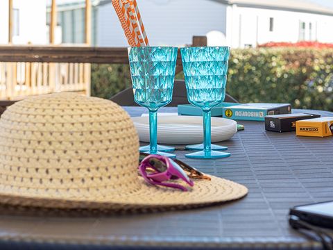 MOBILHOME 4 personnes - Confort Plus - 2 chambres PMR