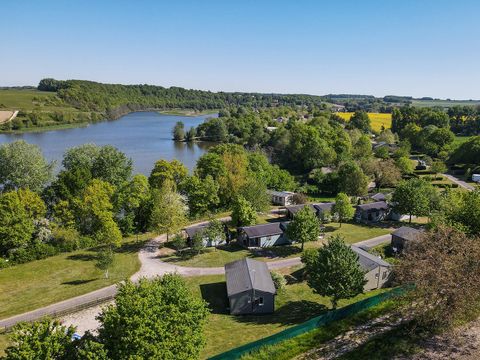 CHALET 4 personnes -  Chalet 24m² (2 chambres) avec terrasse couverte 4 pers